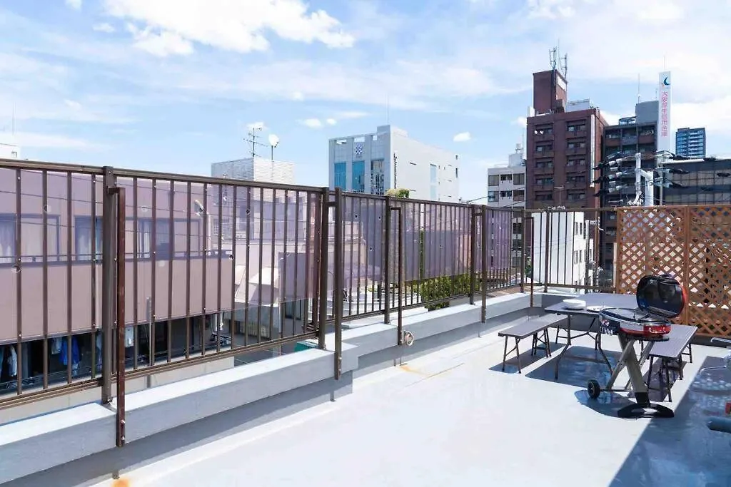 Apartmán Sanacion Namba 難波千日前の5Ldk120平米 駅徒歩2分 広々バルコニーでバーベキューも可能 Ósaka Japonsko