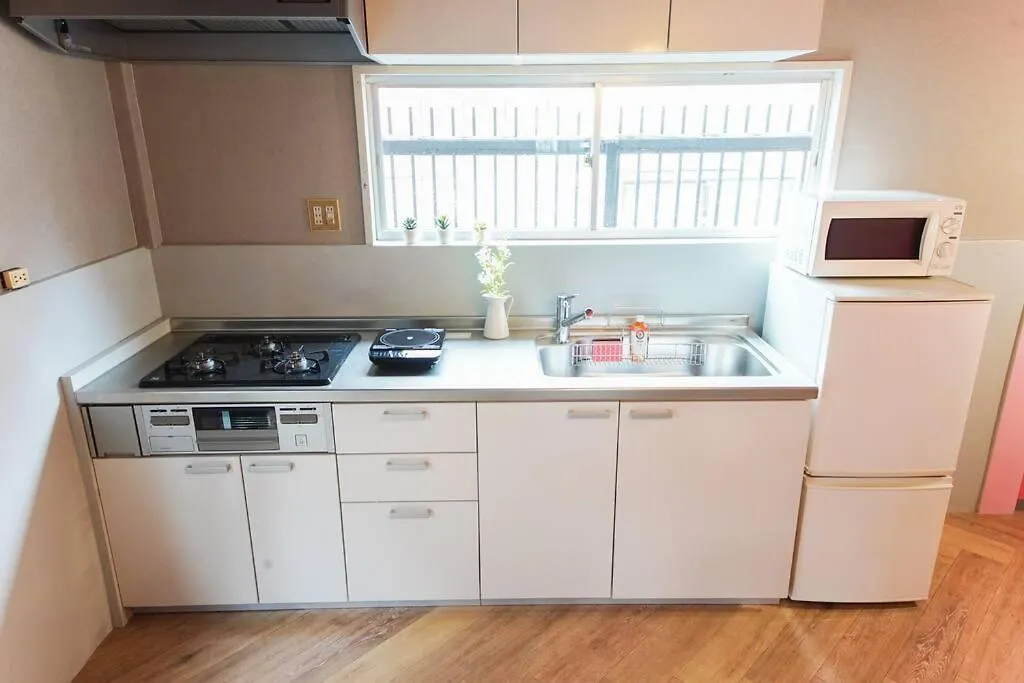 Apartmán Sanacion Namba 難波千日前の5Ldk120平米 駅徒歩2分 広々バルコニーでバーベキューも可能 Ósaka