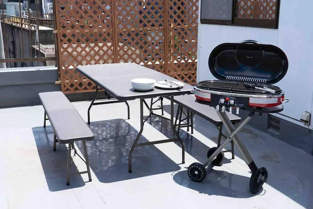 Sanacion Namba: Spacious 5LDK with BBQ-Ready Balcony Osaka 0*,  Japan