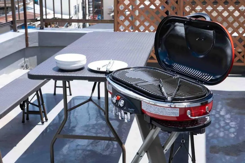 Sanacion Namba: Spacious 5LDK with BBQ-Ready Balcony Osaka